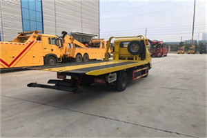 上甘岭区非事故拖车