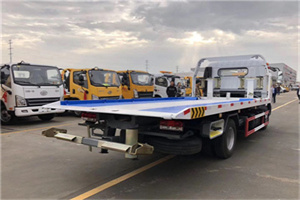 上甘岭区汽车救援补胎